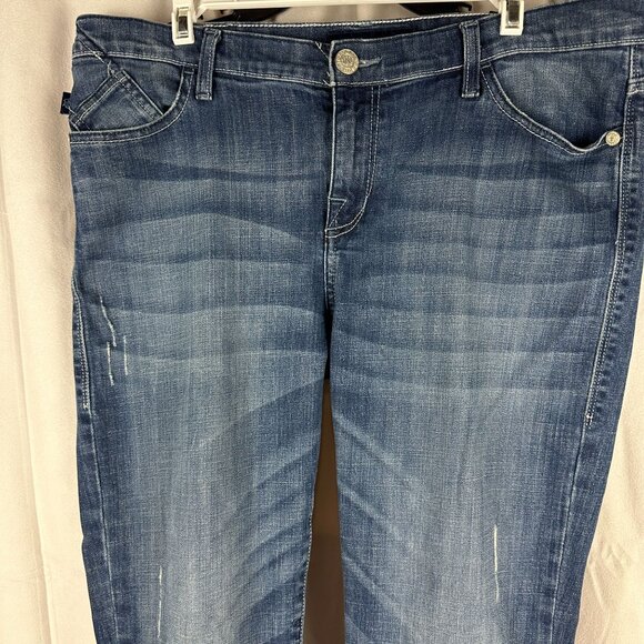 Rock & Republic Women's Kasandra Bootcut Jeans Size 16M Mid-Rise Medium Wash - Picture 6 of 8